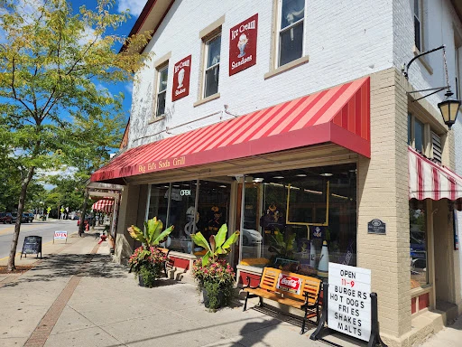 Big Ed's Soda Grill in Vermilion, OH photo 4