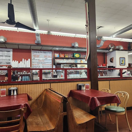 Big Ed's Soda Grill in Vermilion, OH photo 3