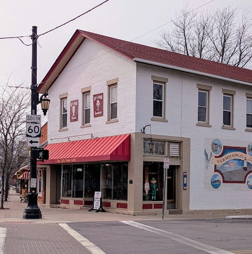 Big Ed's Soda Grill in Vermilion, OH photo 2